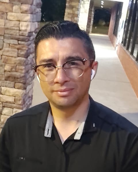 Edgar Jaimes, fundador de tumarcaviral.com